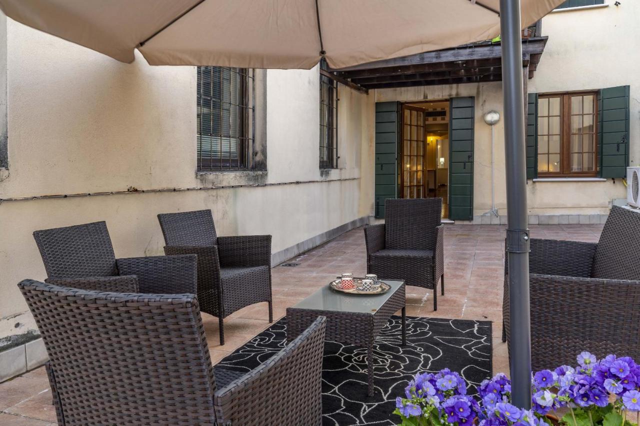 Tolentini Canal View & Terrace By Wonderful Italy Venice Exterior photo