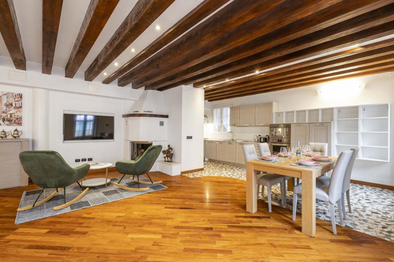 Tolentini Canal View & Terrace By Wonderful Italy Venice Exterior photo